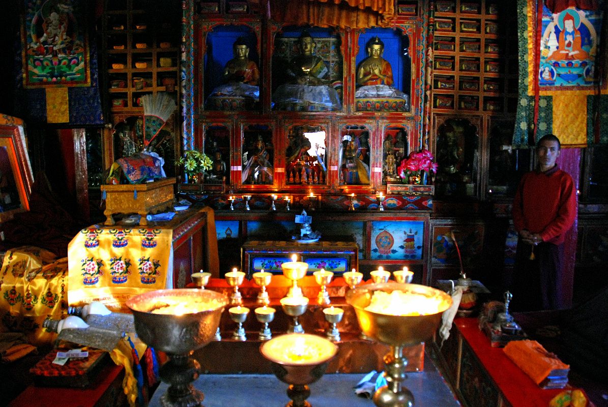 24 Trugo Gompa Main Altar Has Statues Of Buddhas Of The Three Times Dipamkara, Shakyamuni And Maitreya The main altar of Trugo Gompa contains images of the Buddhas of the Three Times, Dipamkara (past), Shakyamuni (present) and Maitreya (future).
